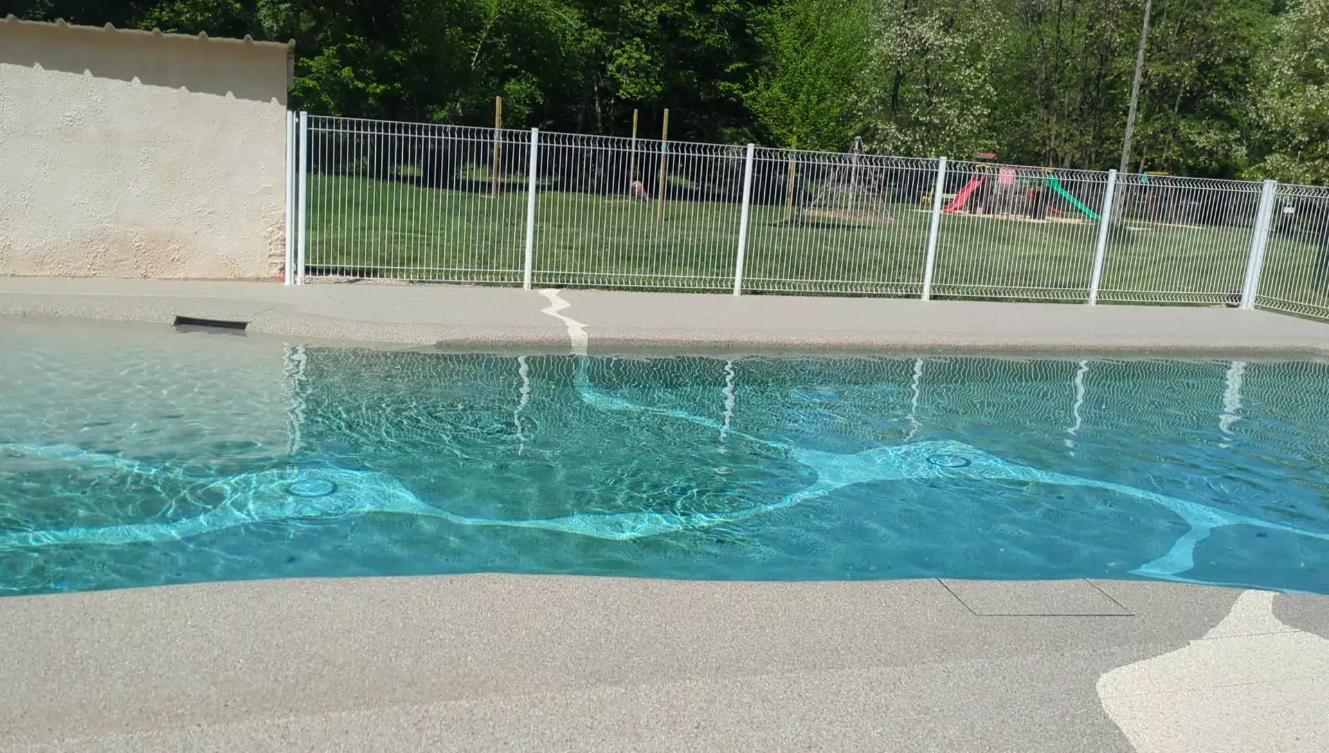 swimming pool camping la prade tarn