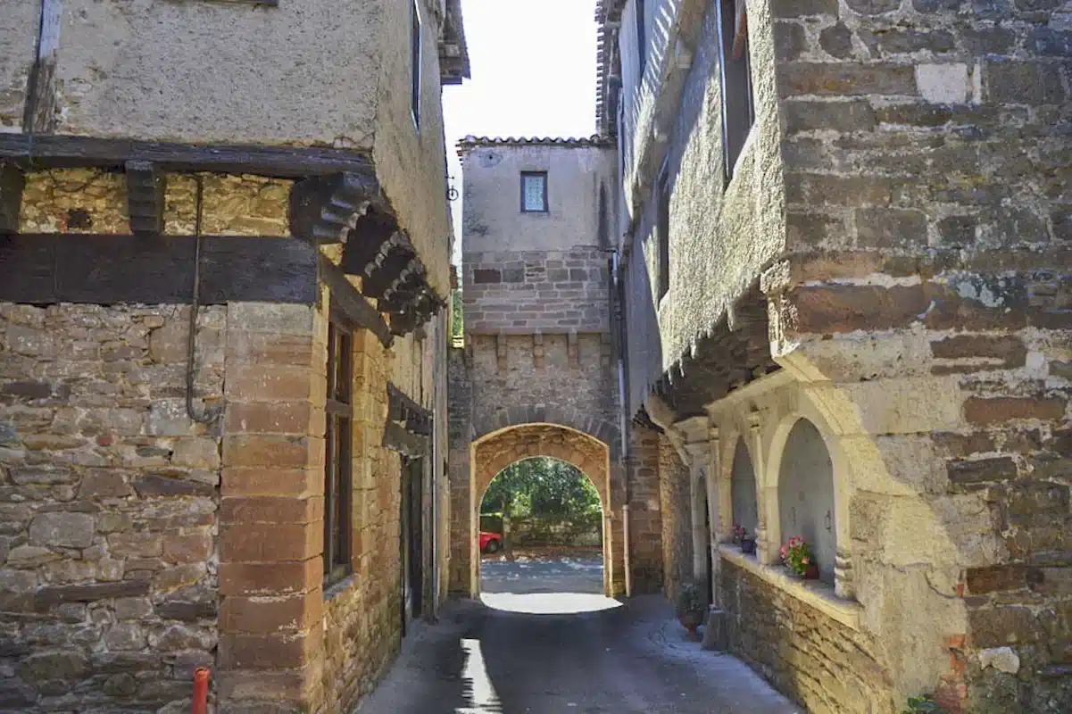 activities near aveyron