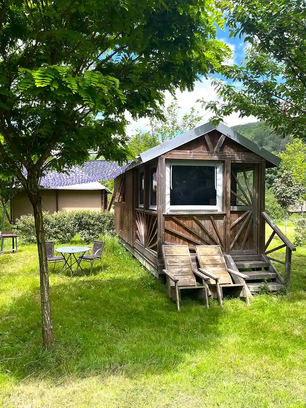 roulotte hebergement insolite camping 3 etoiles Tarn